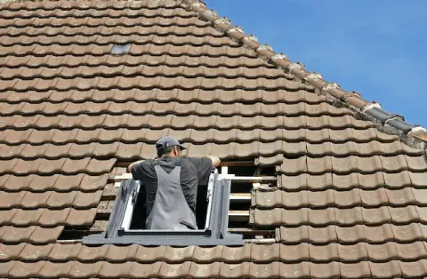 Pose de velux - Assé-le-Riboul